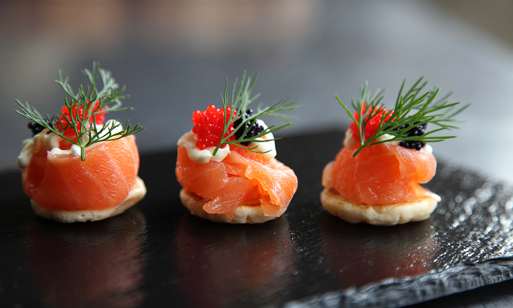 How to Serve Smoked Salmon for Brunch